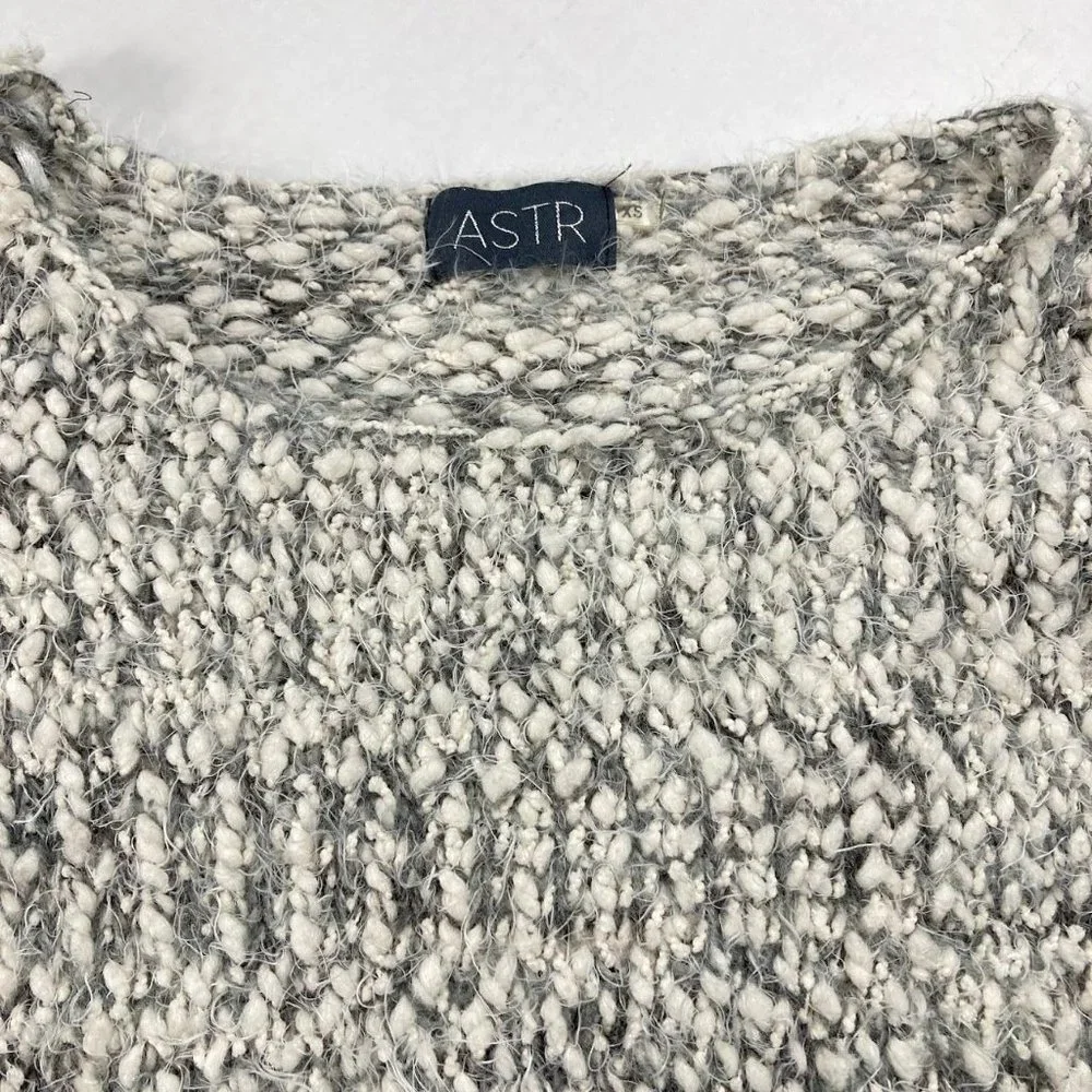 ASTR SWEATER  ROUND NECK CROP TOP WOMEN GRAY SIZE XS - Picture 5 of 13
